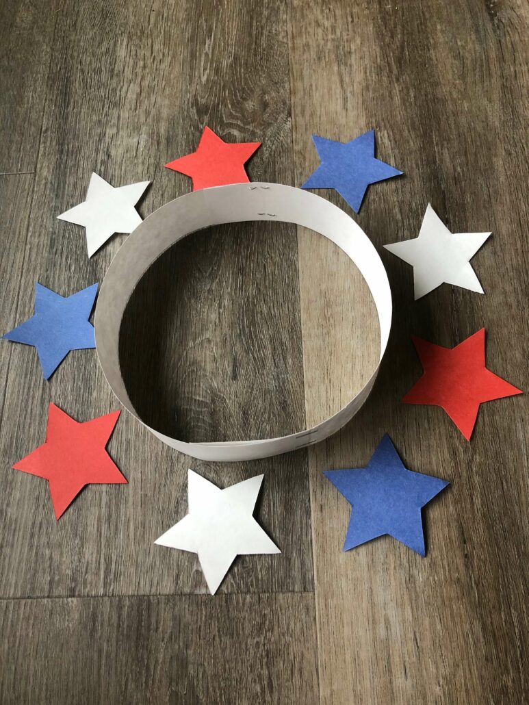 The cut out stars and the headband formed for the childs head. 