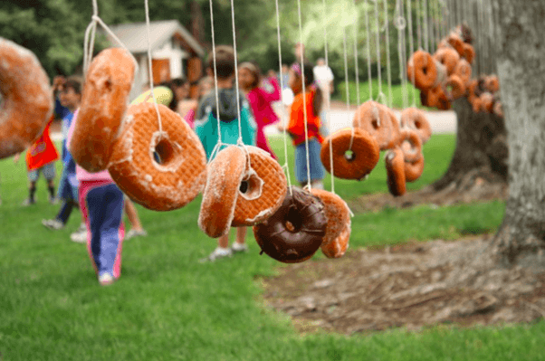 the hanging donut game 